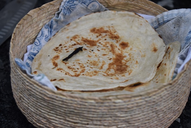 Billede af hjemmelavede tortillas i kurv