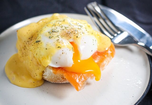 Eggs Benedict