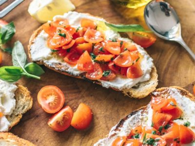 Tomattoast med ricotta